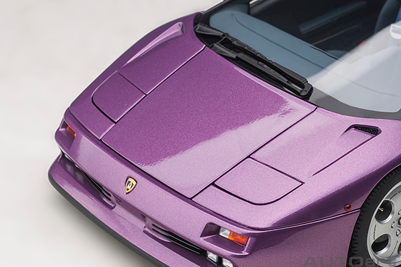 1/18 AUTOart Lamborghini Diablo SE30 Giallo Spyder (Violet SE30 Metallic Purple) Car Model