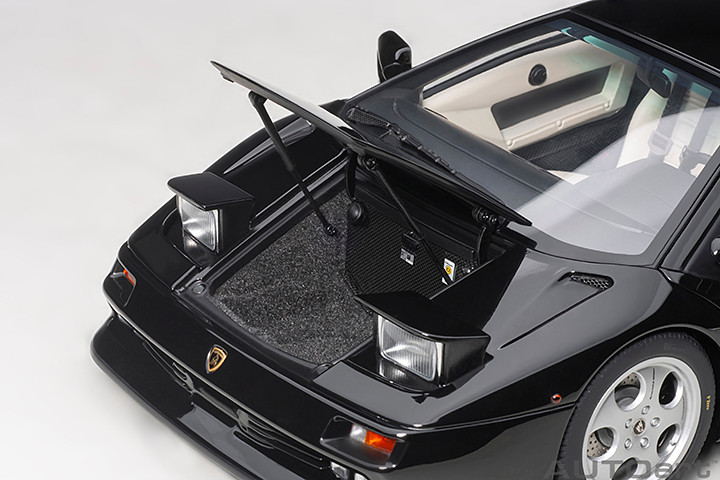 D。 1/18 AUTOart Lamborghini Diablo SE30 Giallo Spyder (Deep Black
