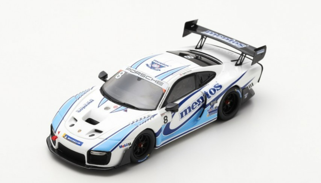 Porsche 935 (1977 Daytona 24 Hours) - 1:43 Scale Model Car by Spark