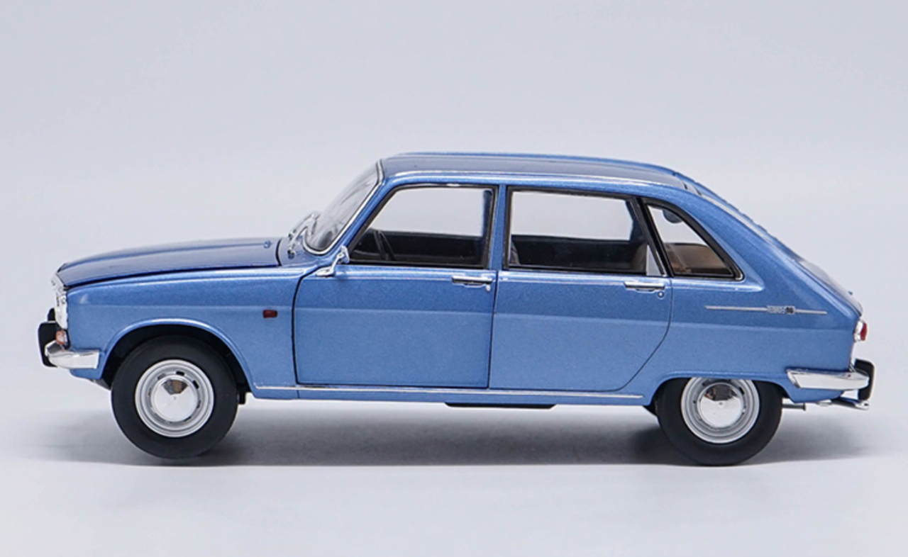 1/18 Norev 1967 Renault 16 Sixteen (Blue) Diecast Car Model