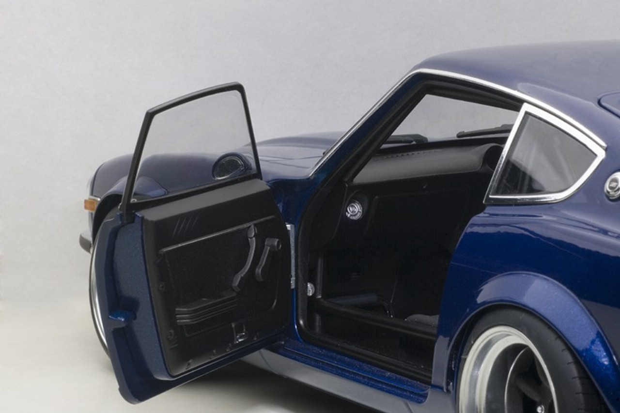 1/18 AUTOart Nissan Wangan Midnight “Akuma no Z” Car Model