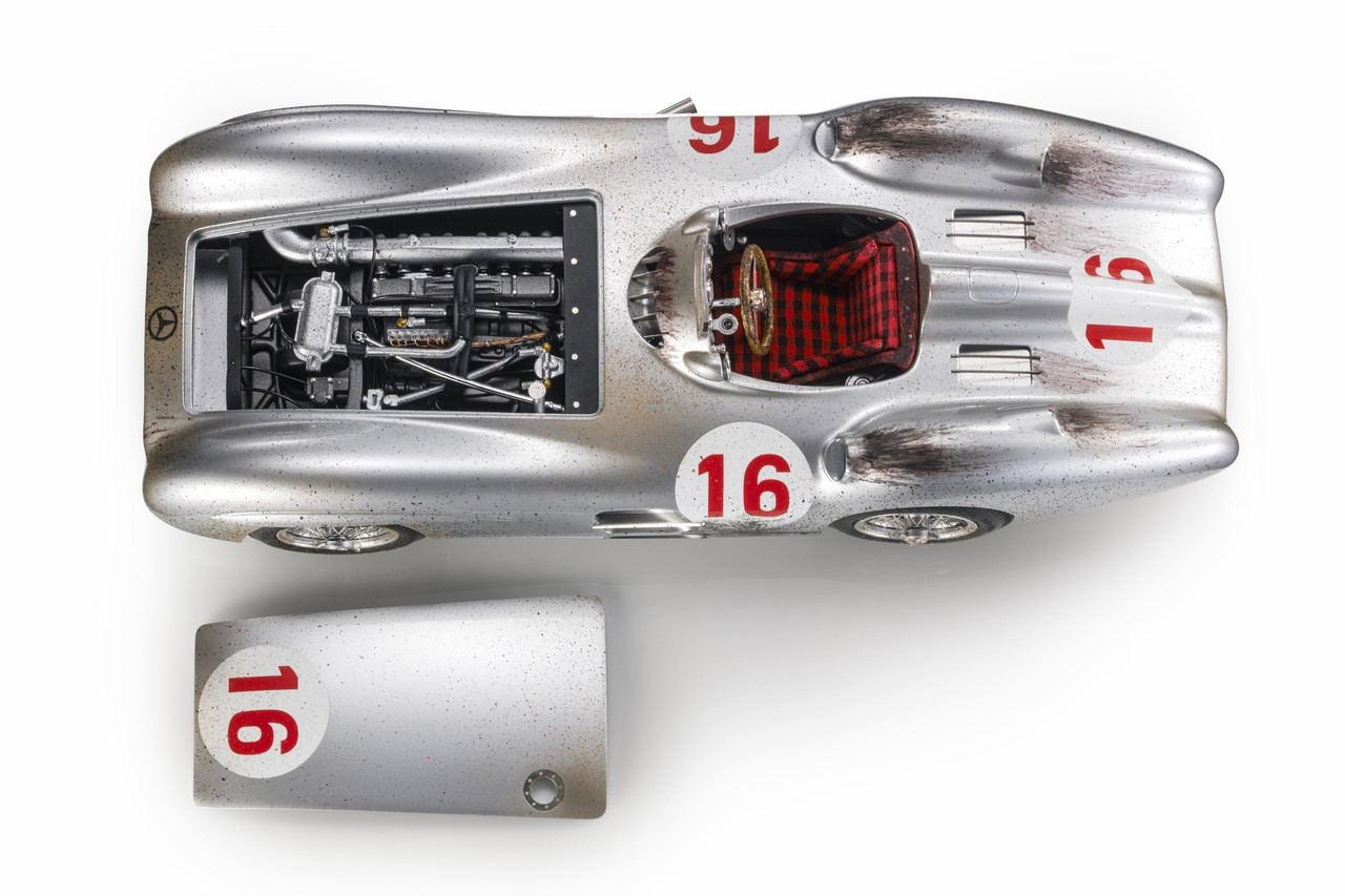 1/18 GP Replicas 1954 Juan Manuel Fangio Mercedes-Benz W196 #16 Winner Italian GP Formula 1 World Champion Car Model Dirty Version
