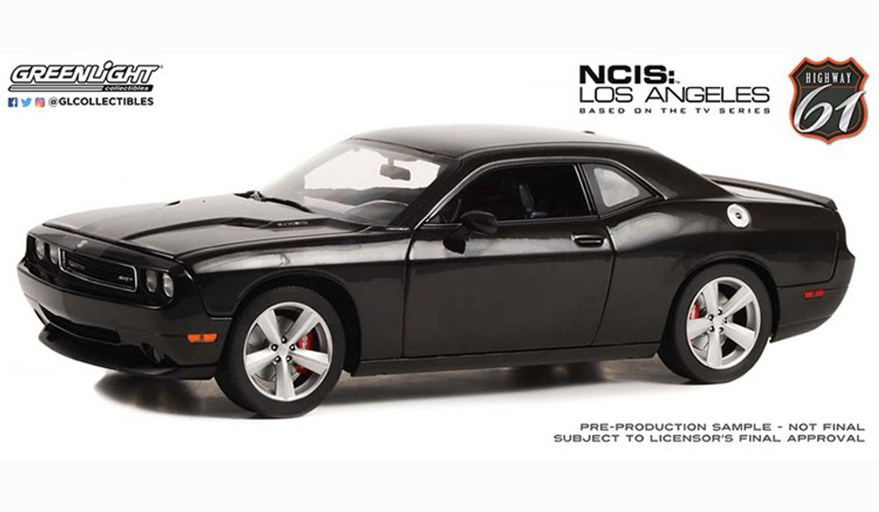 1/18 Highway61 2009 Dodge Challenger SRT8 (Brilliant Black) NCIS: Los Angeles (2009 - Current TV Series) Diecast Car Model