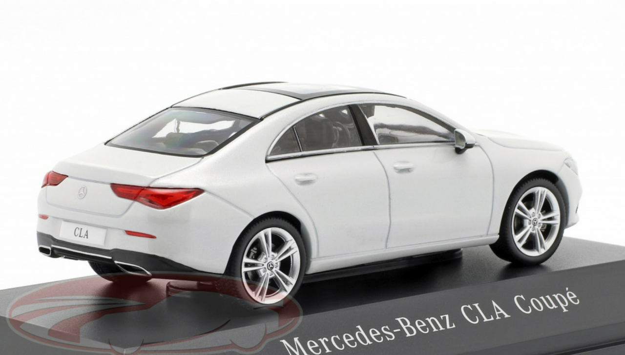 1/43 Dealer Edition 2019 Mercedes-Benz CLA Coupe (C118) (Digital White) Car Model
