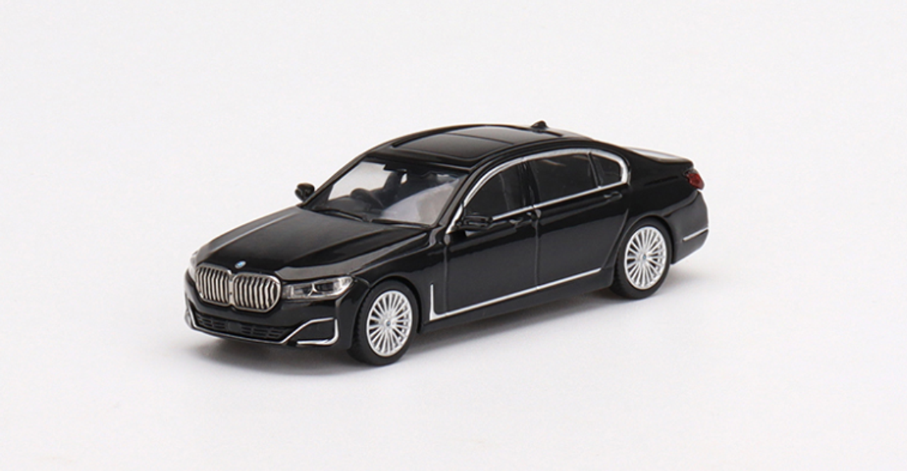 FIRST LOOK: MINI GT 1:64 BMW 7 Series! •