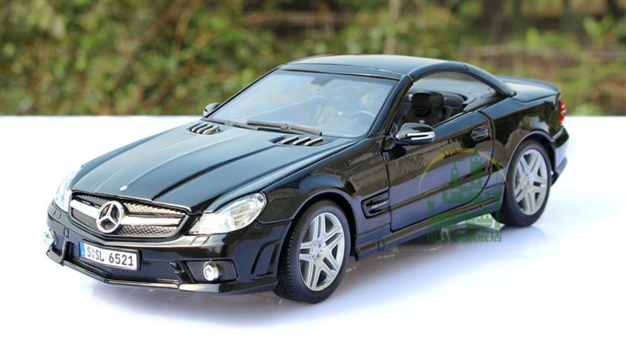 ミニカー 1/18 Mercedes Benz SL65 AMG Black Series Amazon.com: 1/18 Motor Max MB SL65 AMG Black Series Red