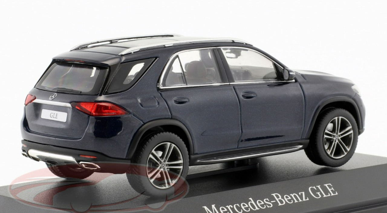 1/43 Dealer Edition 2018 Mercedes-Benz GLE (V167) (Cavansite Blue) Car Model