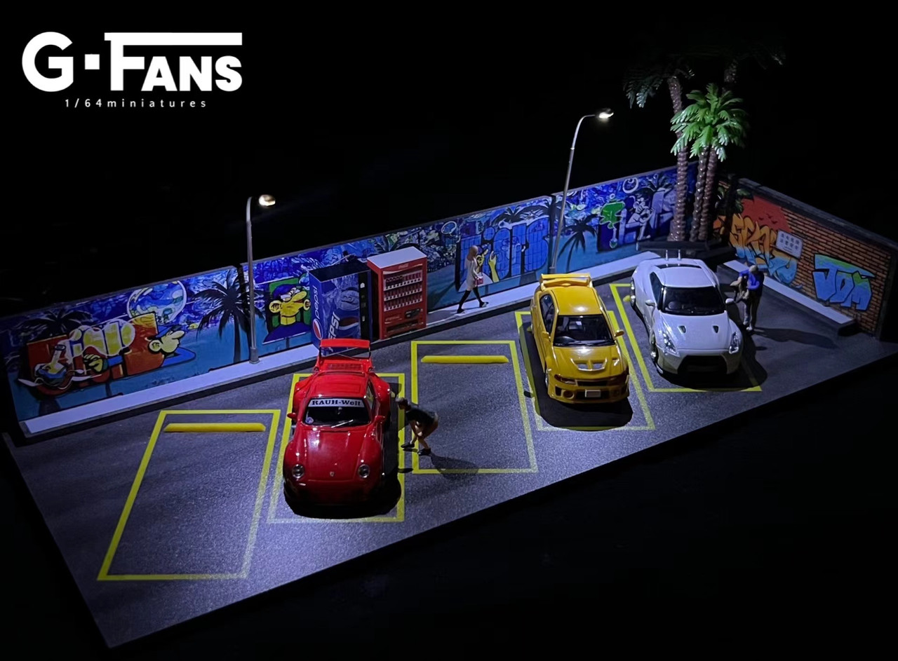 1/64 G-Fans Beach Parking Lot Diorama (cars & figures NOT