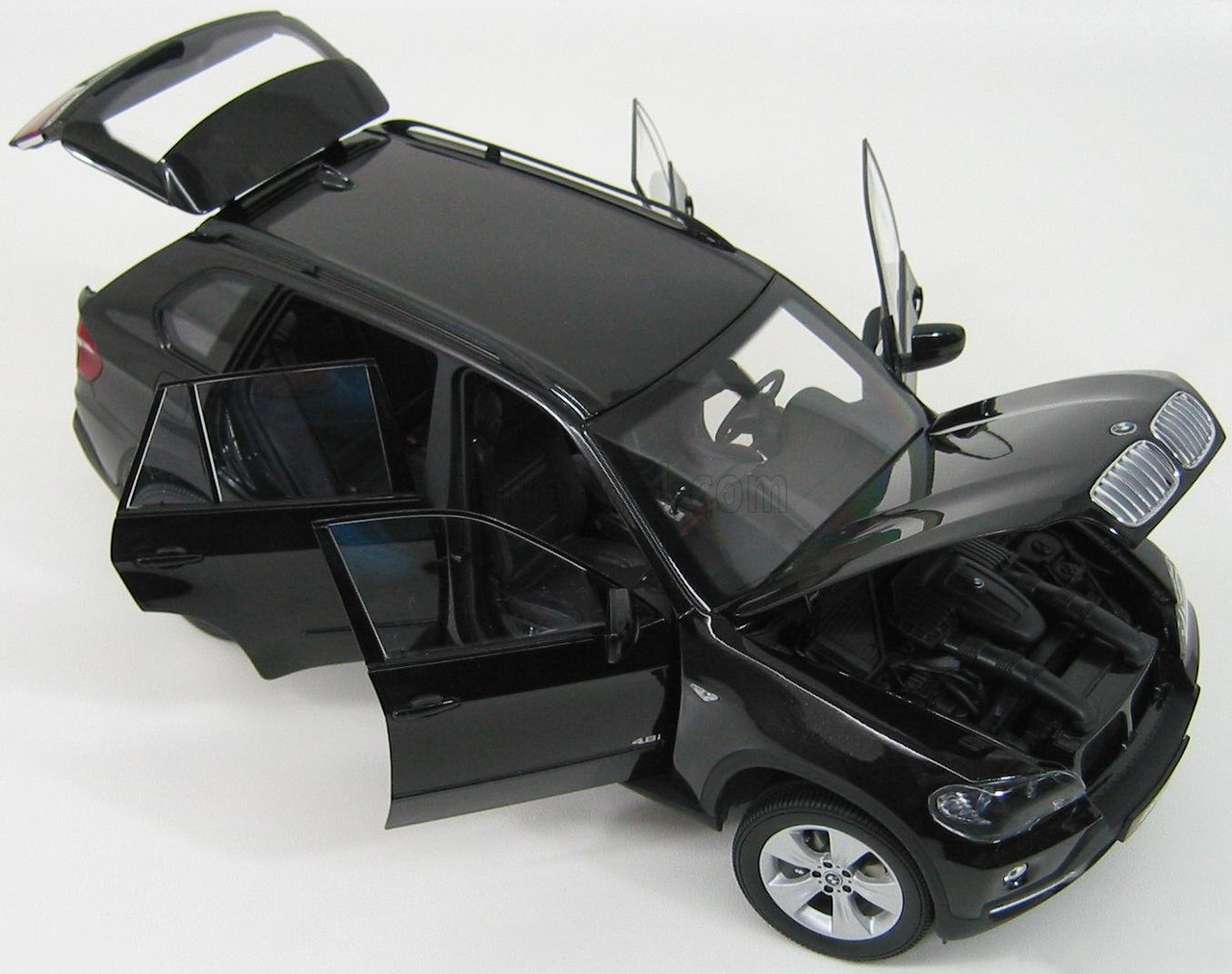 1/18 Kyosho X5 4.8i XDrive E70 (Black) Diecast Car Model