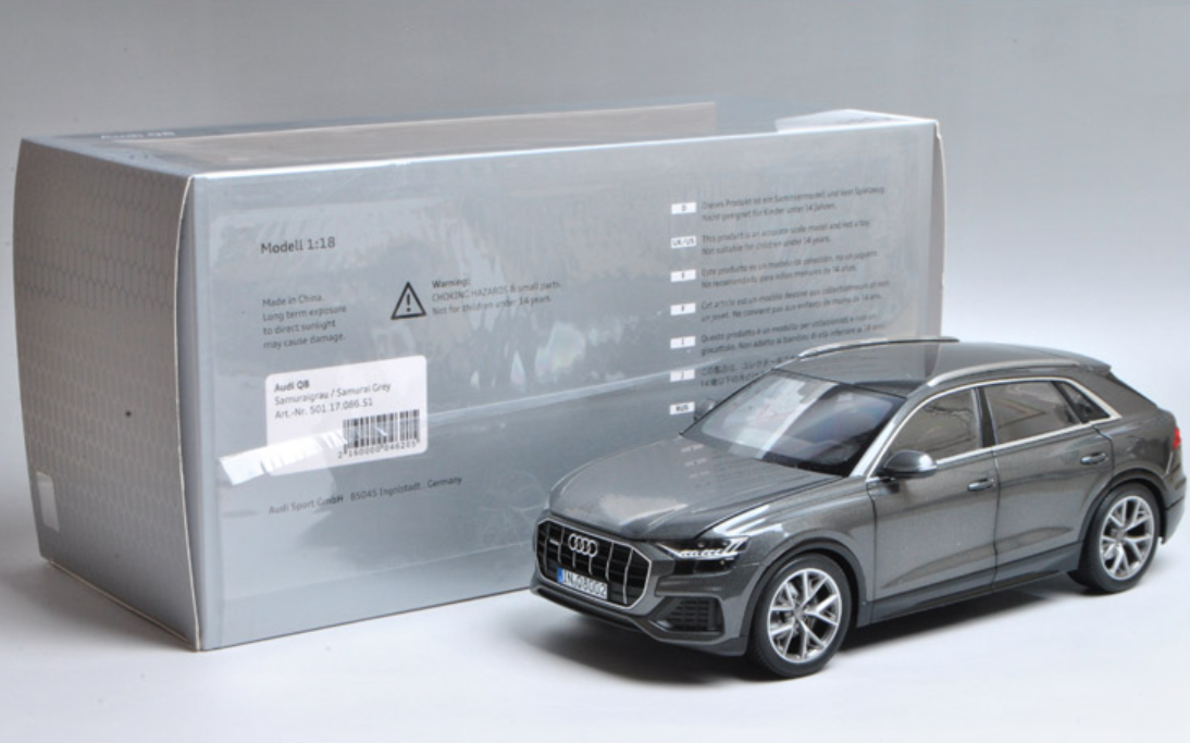 1/18 Dealer Edition Audi Q8 (Silver Grey) Diecast Car ...