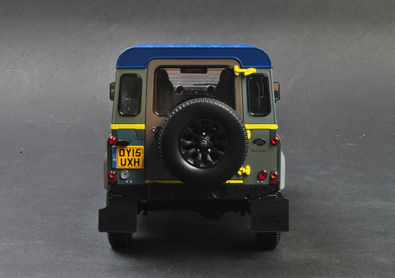 1/18 Almost Real AlmostReal Land Rover Defender 90 Paul Smith