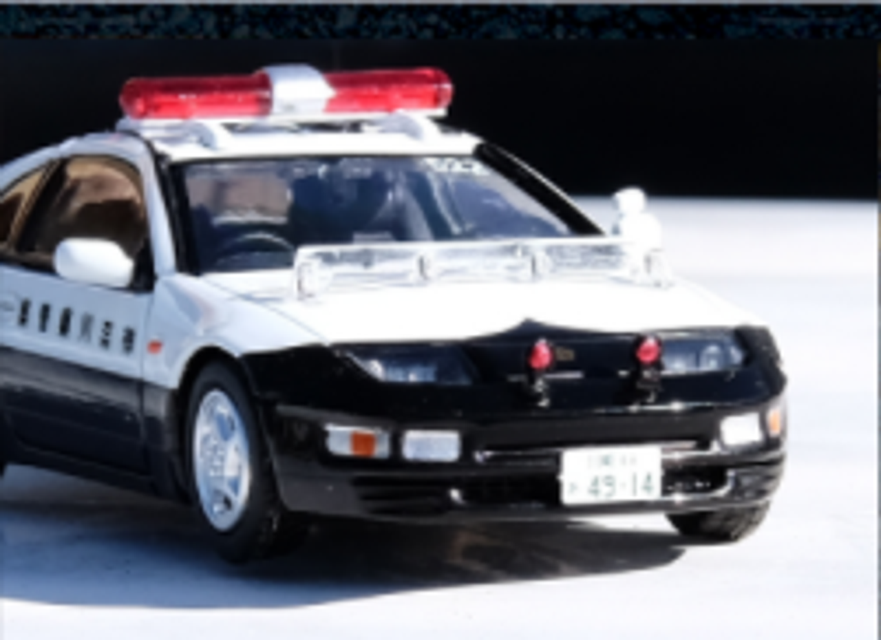 Nissan Fairlady Z (Z32) RHD (Right Hand Drive) Kanagawa-Kenkei Japanese Police Car Black and White 1/64 Diecast Model Car by Inno Models