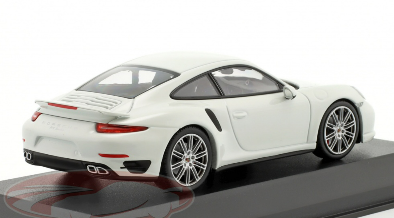 1/43 Minichamps Porsche 911 (991) Turbo (White) Car Model
