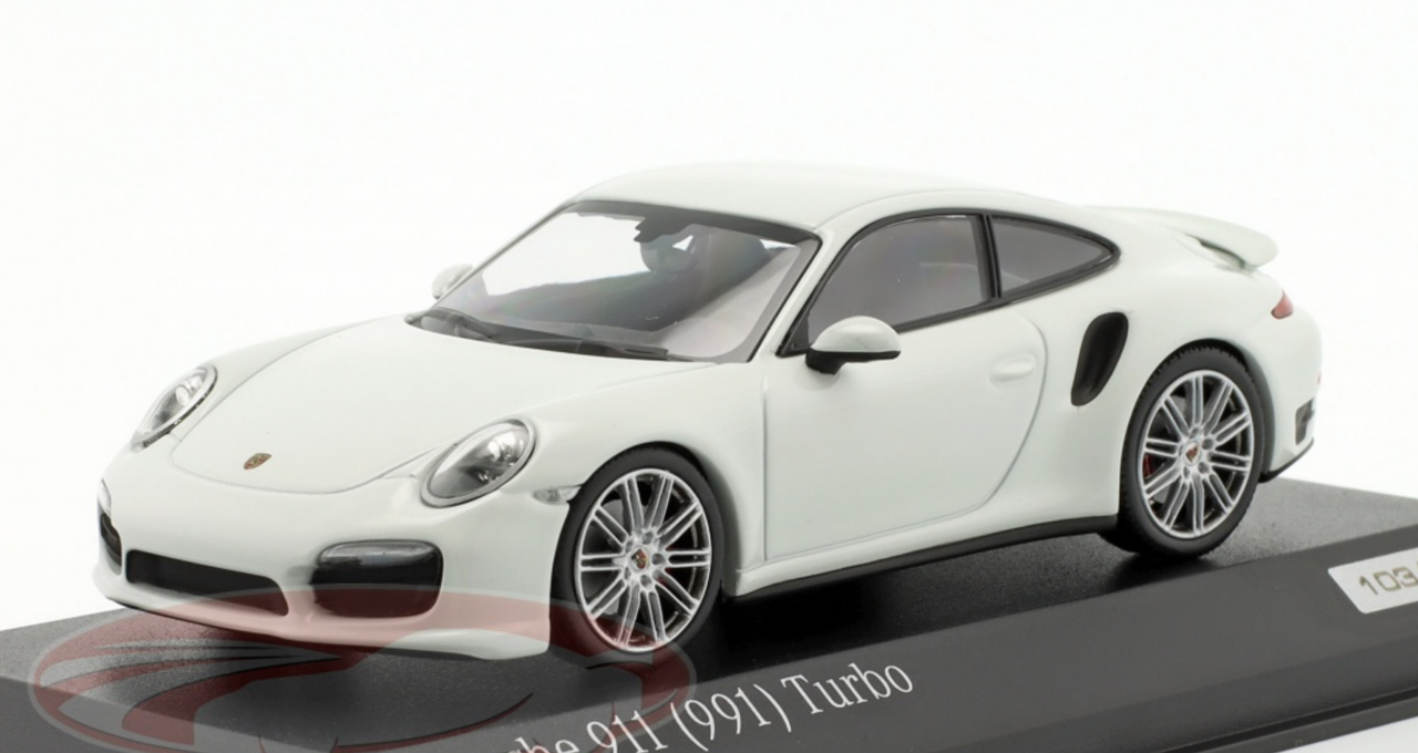 1/43 Minichamps Porsche 911 (991) Turbo (White) Car Model