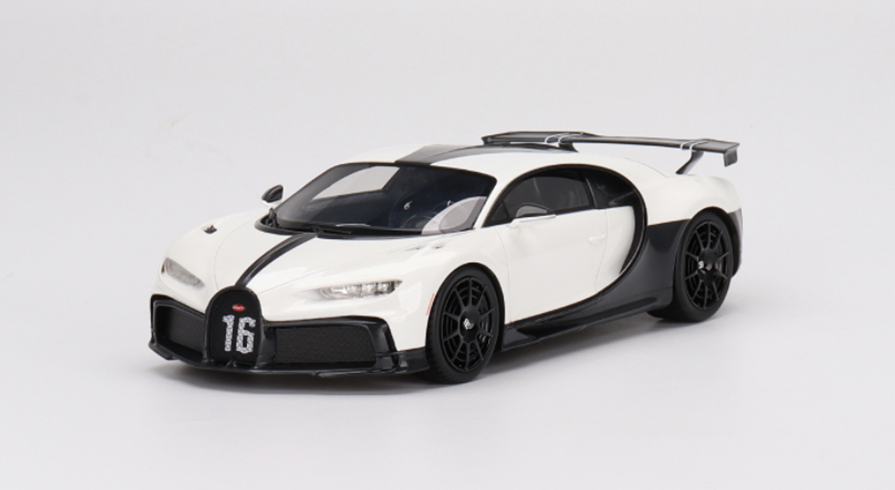 1/18 Top Speed  Bugatti Chiron Pur Sport (White) Resin Car Model