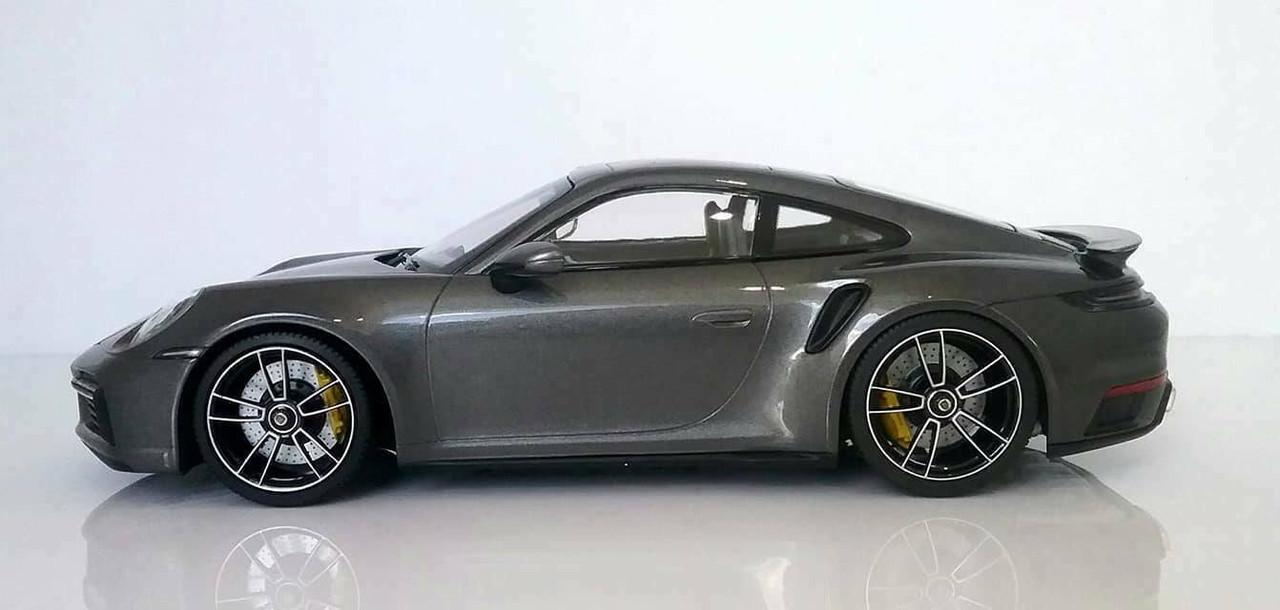 1/18 Minichamps 2020 Porsche 911 Turbo S 992 (Grey) Car Model