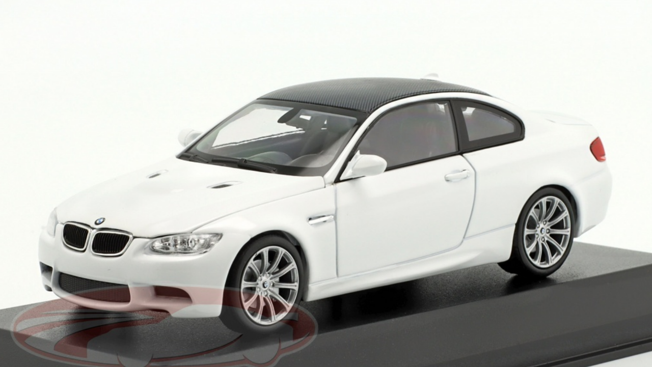 1/43ミニカーBMW M3クーべ E92 ホワイト 美品 1/43 Minichamps BMW M3 (E92) (White) Car Model