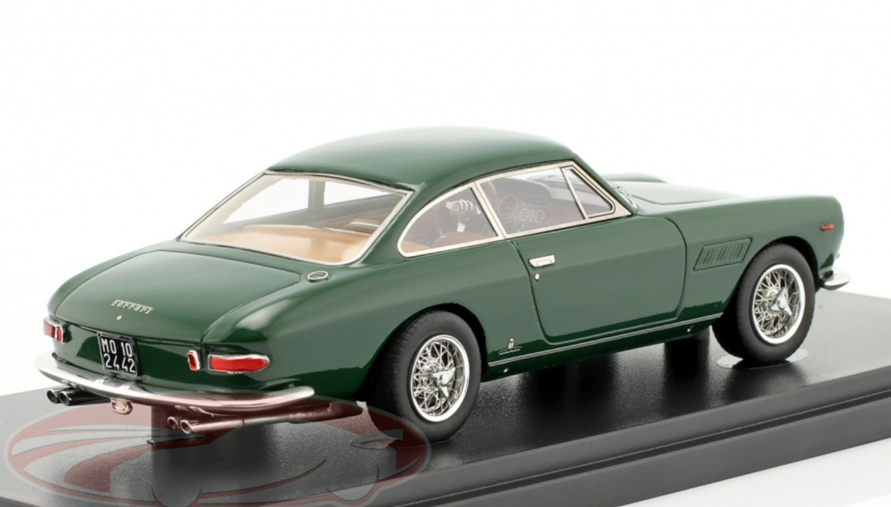 1/43 AutoCult 1963 Ferrari 330 GT 2+2 Coupe Personal Car Enzo Ferrari (Dark Green) Car Model