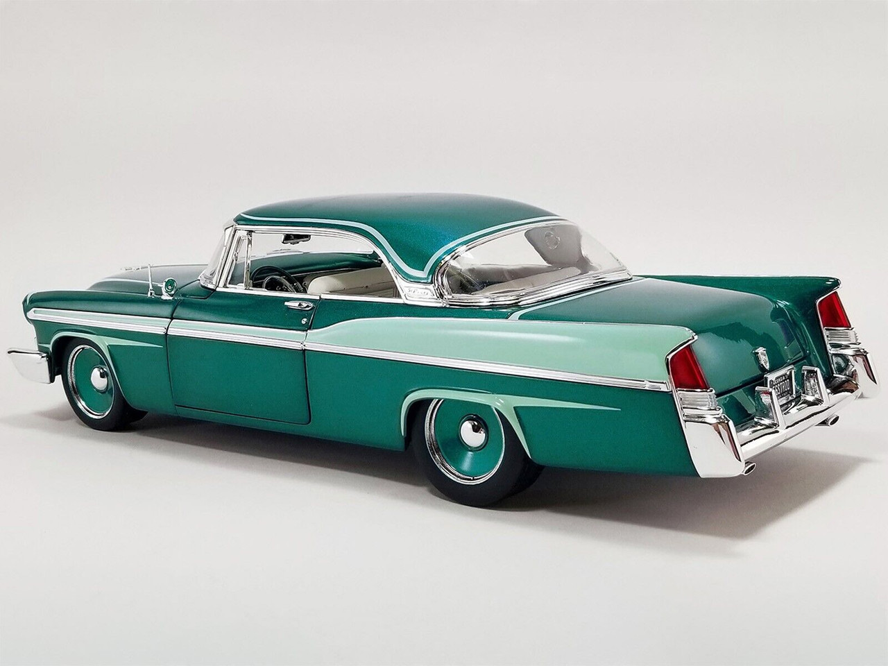 1/18 ACME 1956 Chrysler New Yorker  St. Regis Cruisers Southern Kings Customs (Mint Green) Diecast Car Model