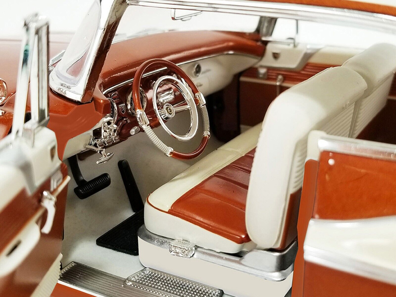 1/18 ACME 1956 Chrysler New Yorker  St. Regis Cruisers Southern Kings Customs (Copper Sunset Red) Diecast Car Model