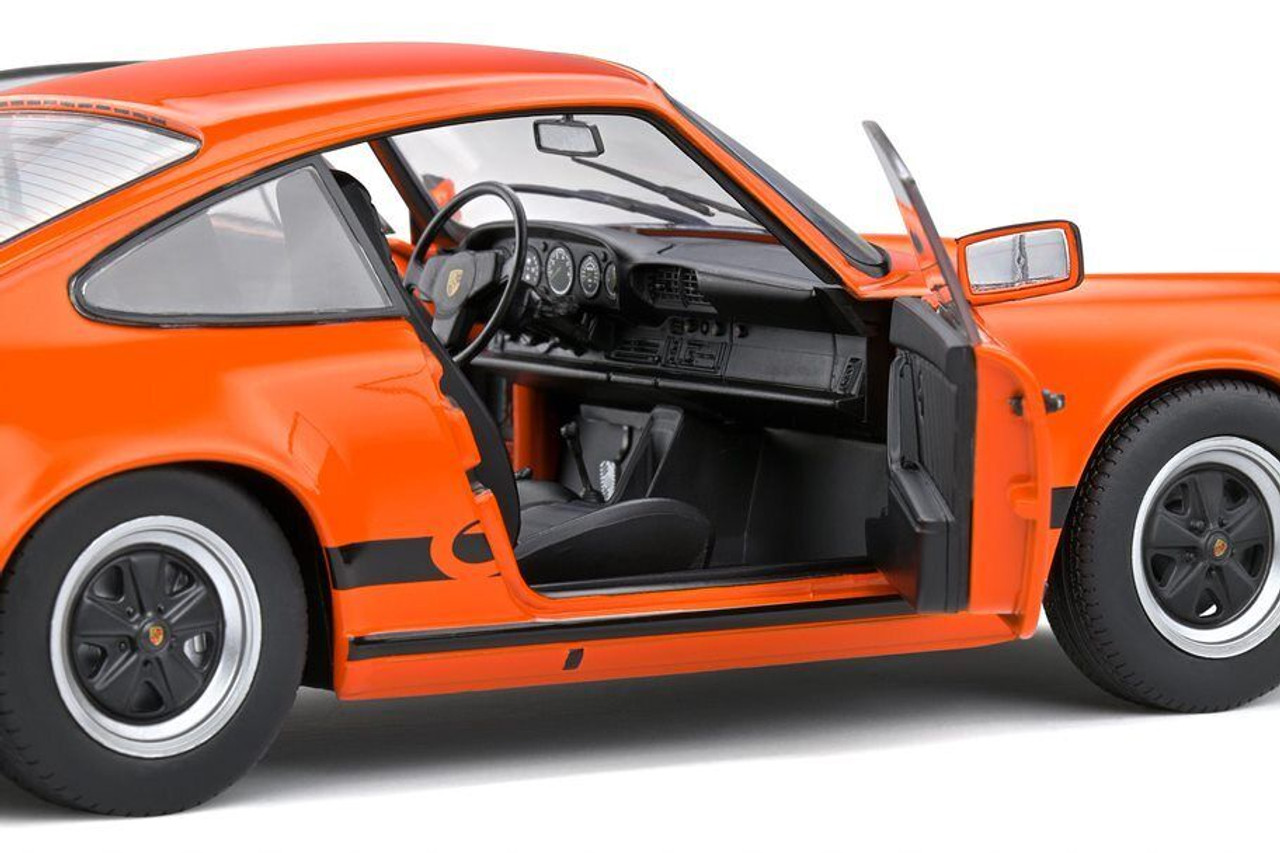 SOLIDO - PORSCHE 911 3.0 Carrera - 1977 - scale 1:18 Orange