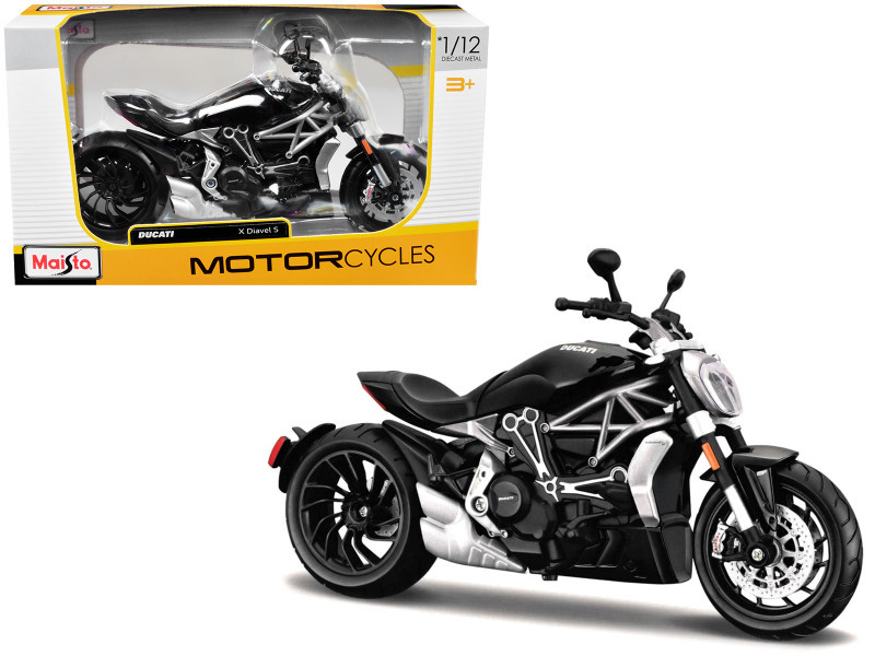 パワー Ducati X Diavel S Black 1/12 Diecast Motorcycle Model by Maisto