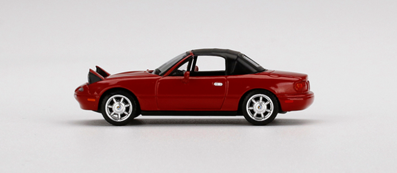 1/64 Mini GT Mazda Miata MX-5 (NA) Classic Red Headlight Up & Soft Top Diecast Car Model