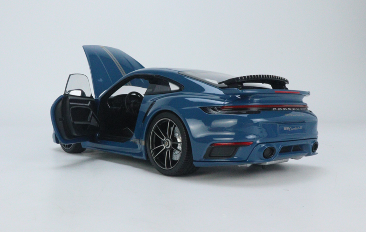 1/18 Minichamps 2021 Porsche 911 (992) Turbo S Coupe Sport Design 20th Anniversary Edition (Blue) Full Open Diecast Car Model Limited 500 Pieces