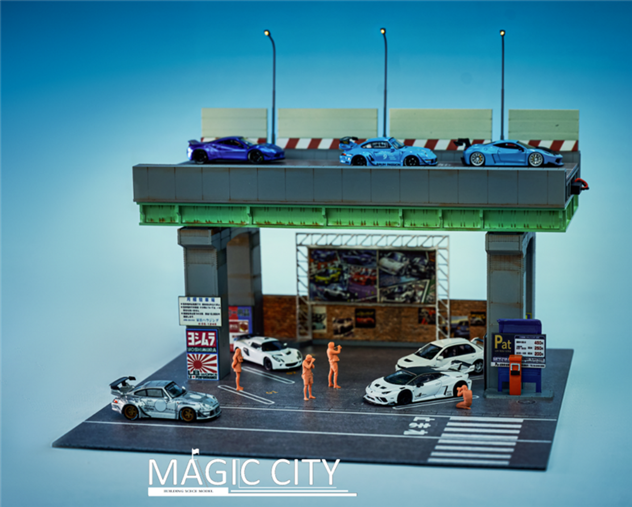 1/64 Magic City Japan Street Highway & Parking Lot Diorama (cars & figures NOT included)