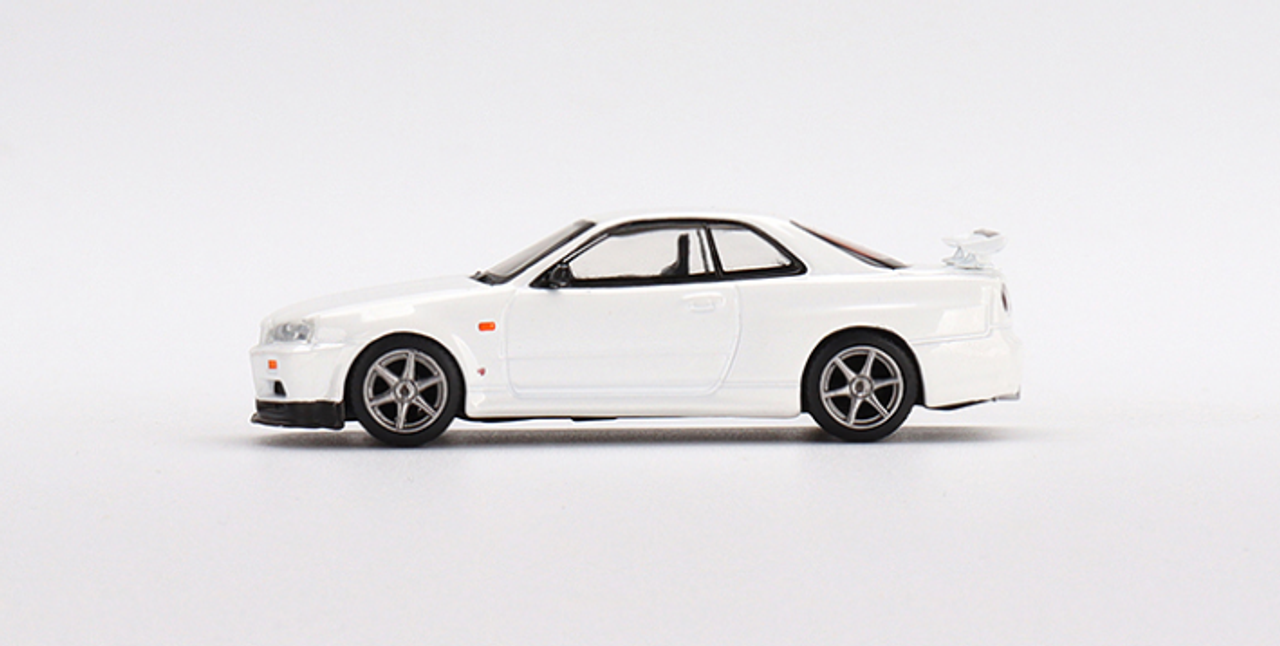 1/64 MINI GT Nissan Skyline GT-R (R34) V-Spec N1 White Diecast Car Model