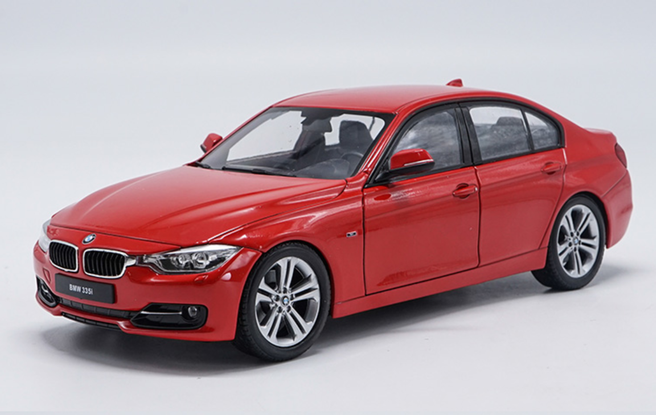 Miniature Welly BMW 335i SERIE 3 2012 ROUGE chez 1001hobbies (Réf.24039RD)