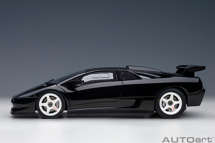 1/18 AUTOart 1/18 Lamborghini Diablo SV-R (Deep Black) Car Model