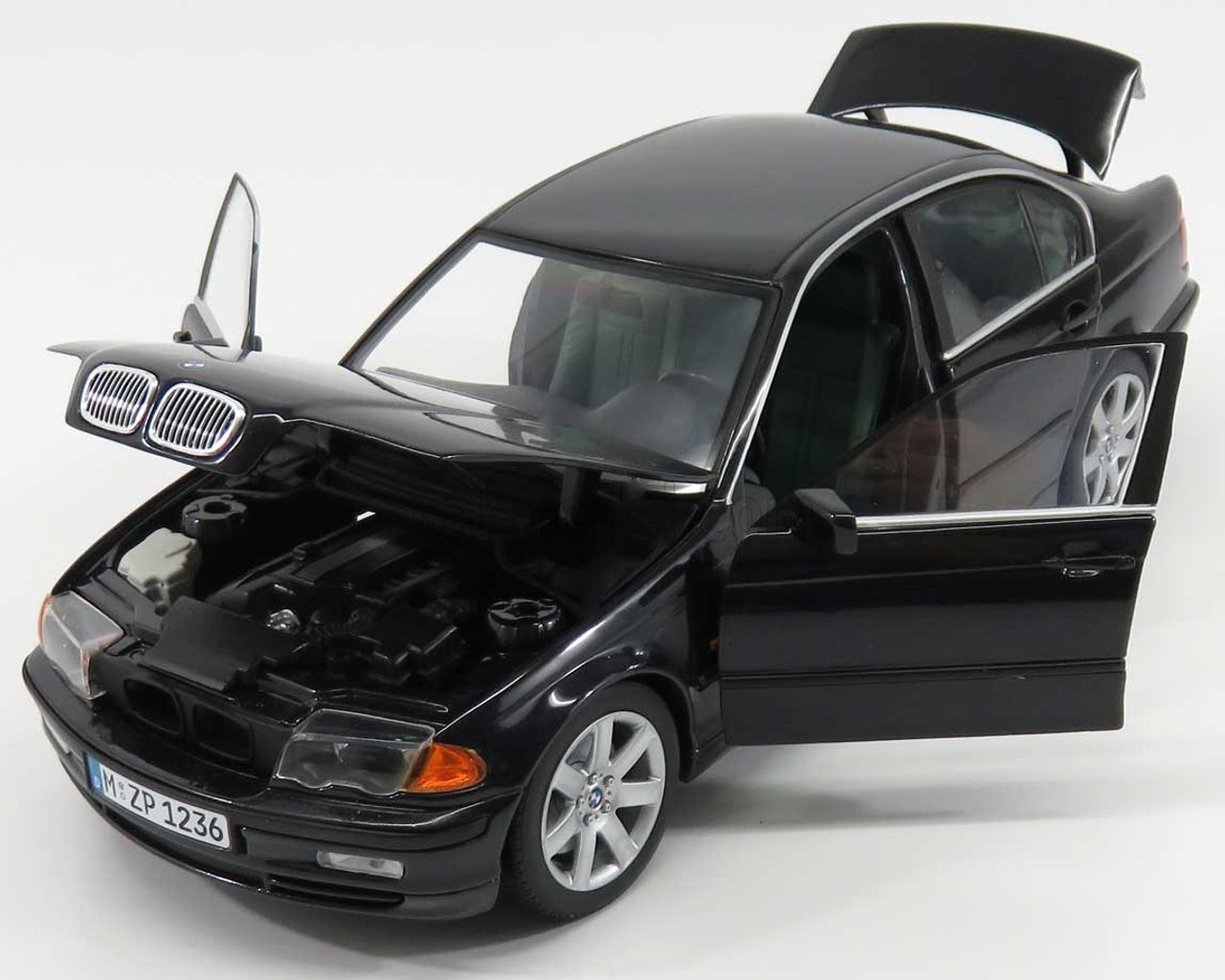 1/18 UT BMW E46 3 Series 328i (Black) Diecast Car Model