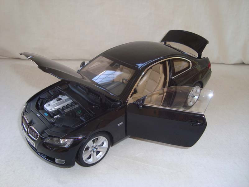 1/18 Kyosho BMW E92 3 Series 328i 335i (Black) Diecast Car Model