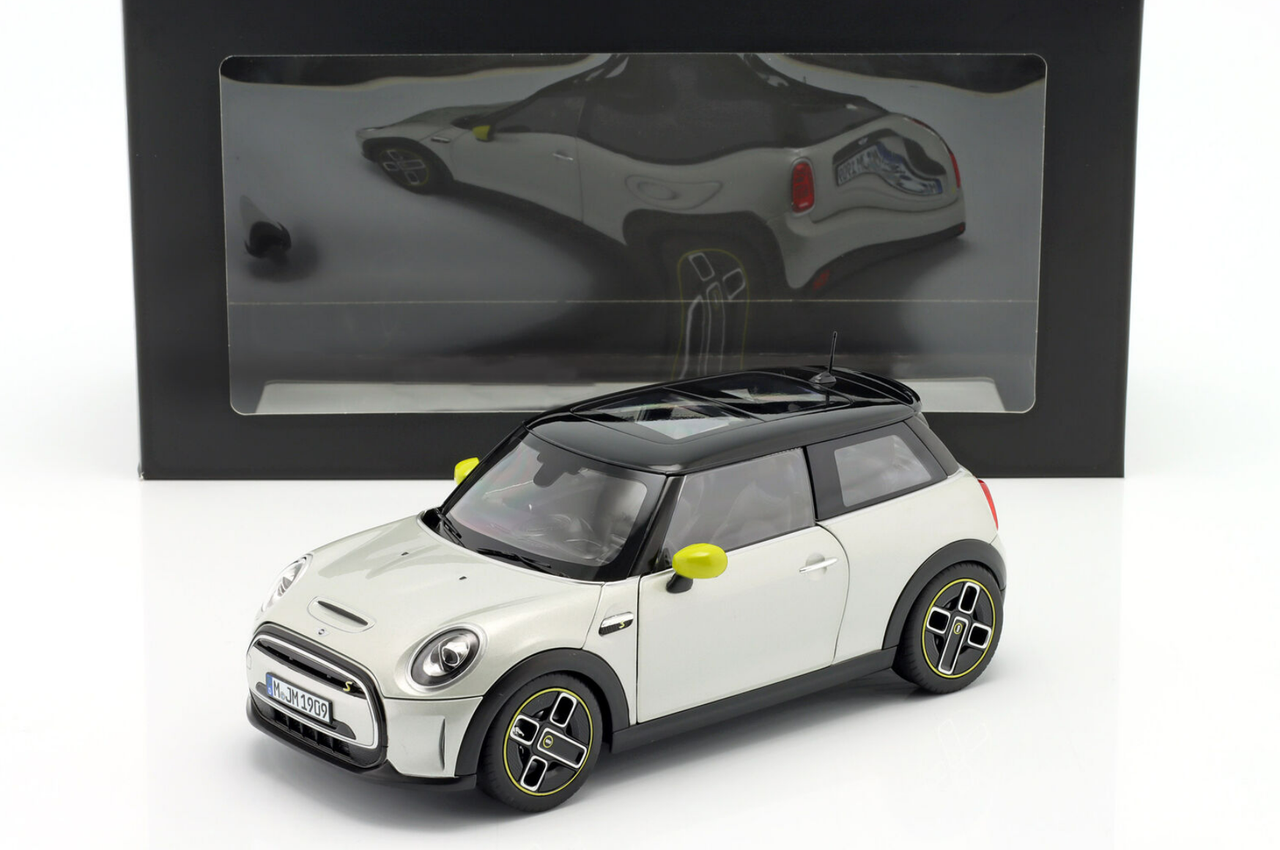 1/18 Norev Mini Cooper SE (White Silver) Diecast Car Model