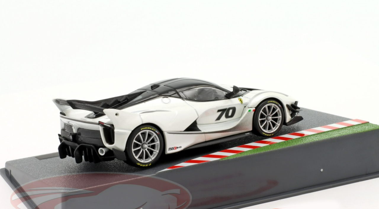 1/43 Altaya Ferrari FXX-K #70 (White) Car Model