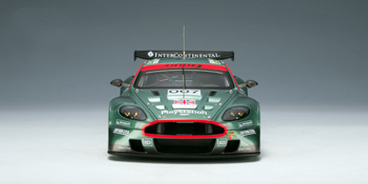 1/18 AUTOart ASTON MARTIN DBR9 2006 #007 Diecast Car Model 80606 