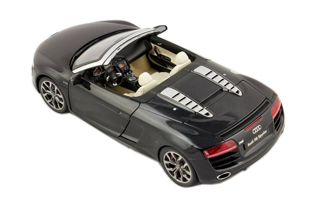 1/18 Kyosho Audi R8 R8 5.2 FSI V10 (Black) Diecast Car Model