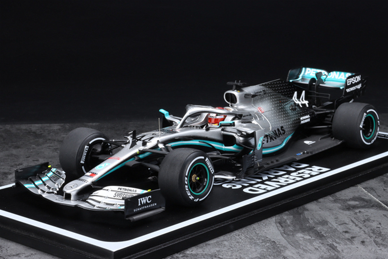 送料無料 Mercedes-AMG 1/18 スパーク W10 USA 2019 #44 ミニカー