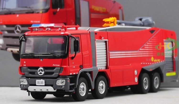 1/50 Mercedes-Benz Actros Fire Foam Truck Diecast Car Model