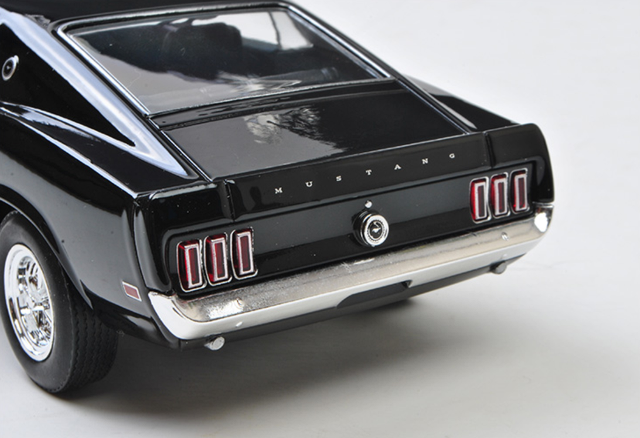 1/24 Welly FX 1969 Ford Mustang Boss 429 (Black) Diecast Car Model