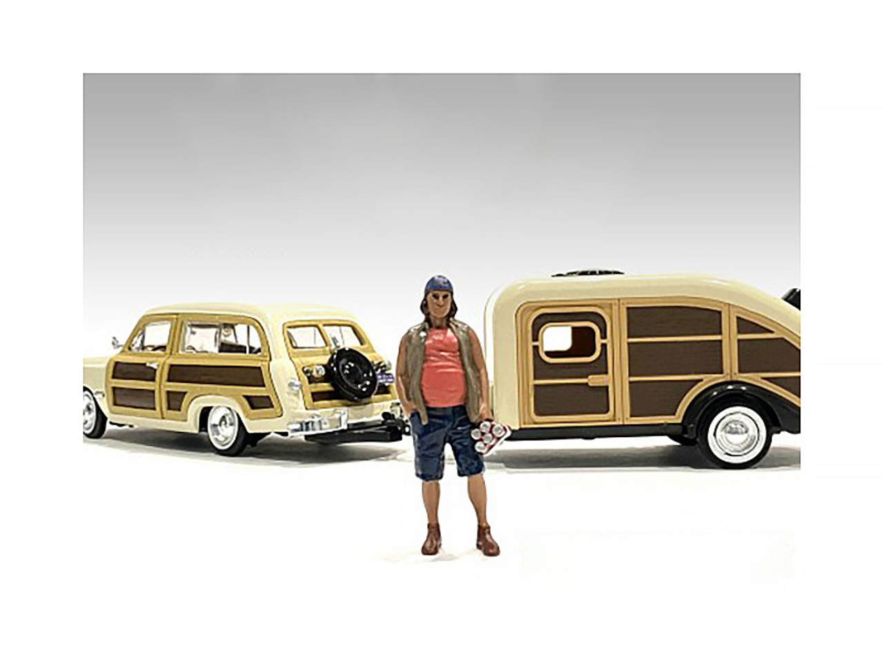 "Campers" Figure 2 for 1/24 Scale Models by American Diorama