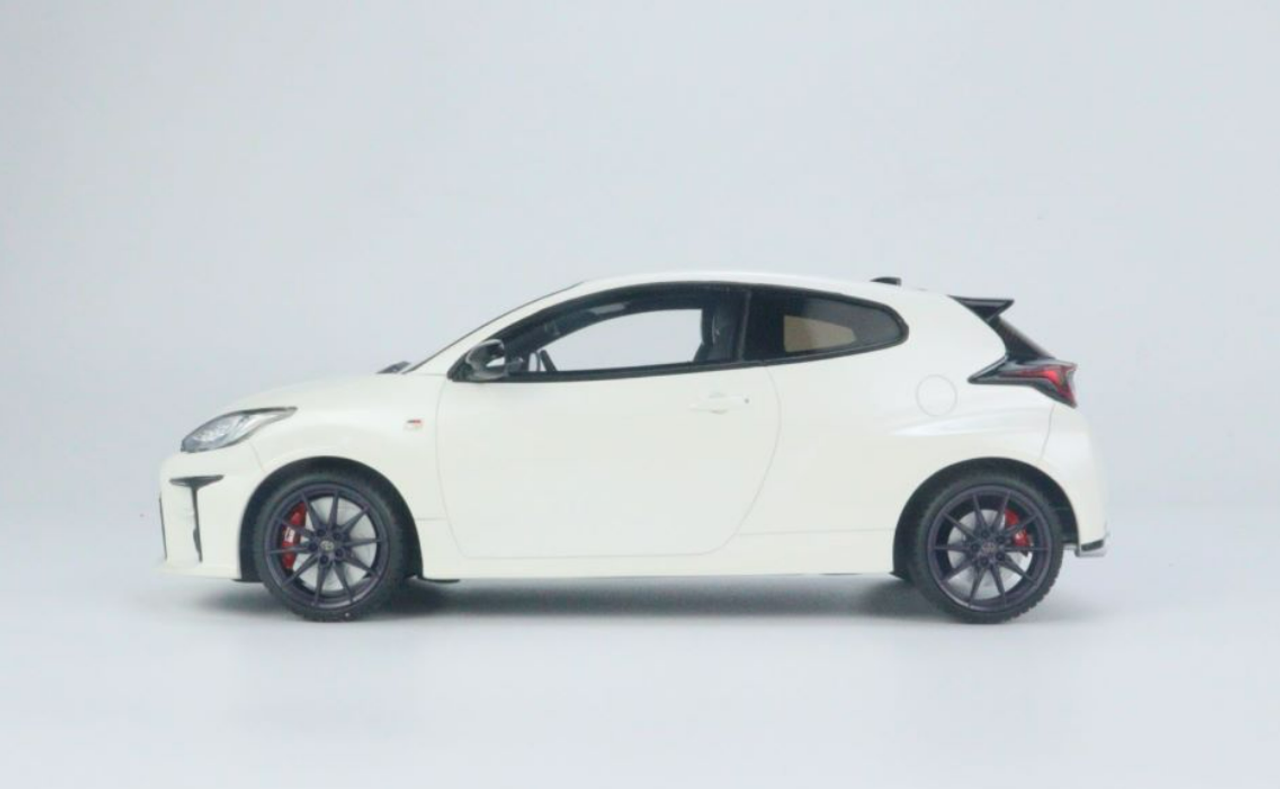 1/18 OTTO Toyota Yaris GR Platinum White Pearl Resin Car Model