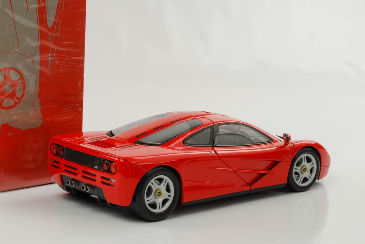 ミニカー MINICHAMPS McLaren F1 1/18 1/18 Minichamps McLaren F1 (Red) Diecast Car Model
