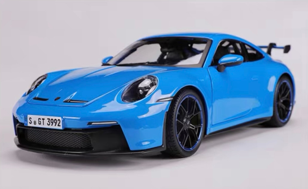 1/18 Maisto Porsche 911 GT3 992 Generation (Shark Blue) Diecast