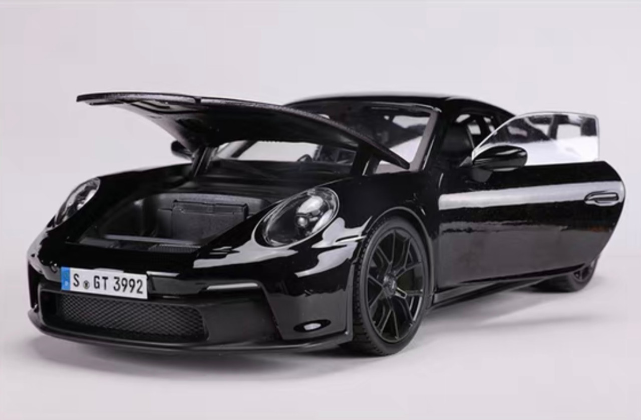 1/18 Maisto Porsche 911 GT3 992 Generation (Black) Diecast Car Model