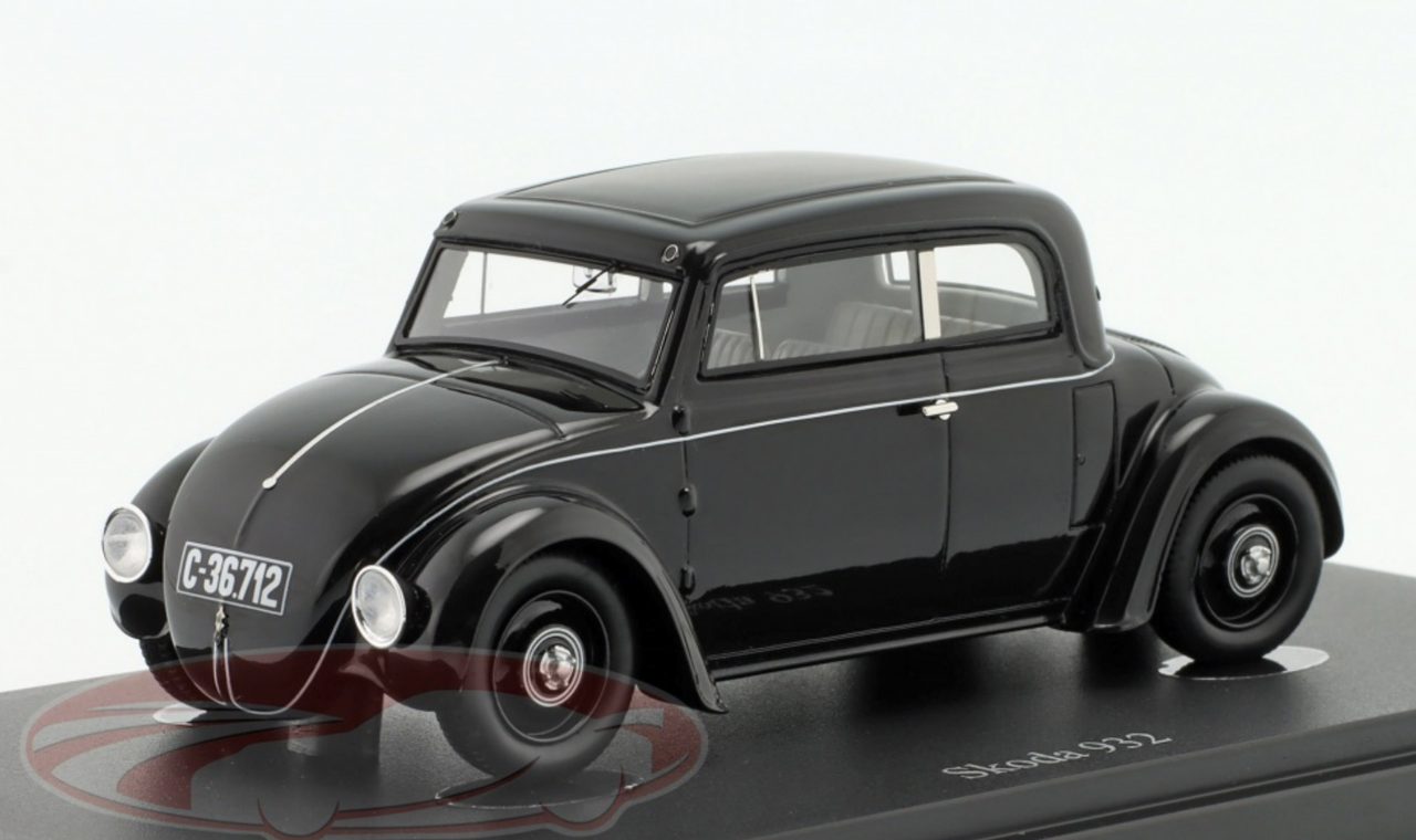 1/43 AutoCult 1932 Skoda 932 (Black) Car Model