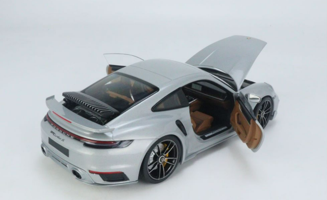 1/18 Minichamps Porsche 911 992 Turbo S (GT Silver) Heritage Design Classic Diecast Car Model