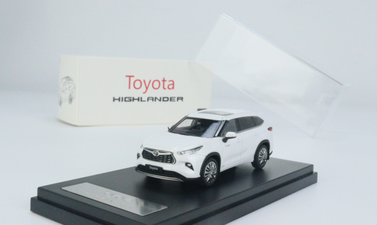 1/64 LCD Toyota HighLander White Diecast Car Model