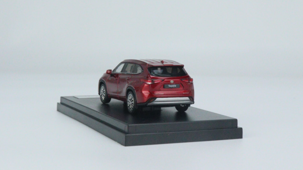 1/64 LCD Toyota HighLander Red Diecast Car Model